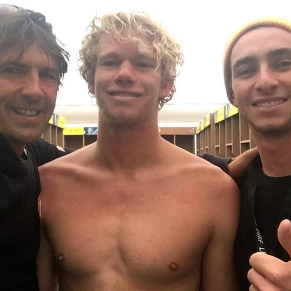Philippe Malvaux avec John John Florence